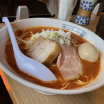 らーめん カッパハウス - 味玉とまとらーめん(大) 久々のヒット✨自宅から近ければ定期的に通うであろう好みのラーメンでした　　　\(//∇//)\