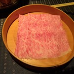 瀬里奈 - 宮崎県産特選牛サーロインのしゃぶしゃぶ肉・その１です。