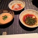 瀬里奈 - しゃぶしゃぶのたれ３点に、おろしにんにくを加えたものです。