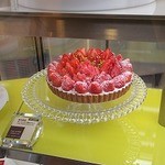 ベリーカフェ 青山本店 - 栃木県産　モーツアルト苺のタルト