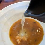 麺や 真登 - 割りスープ