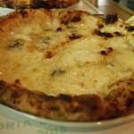 ア フェネステッラ - 