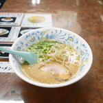 博多 龍龍軒 - みそラーメン（￥390・期間限定価格）