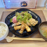 キッチン 小鳥 - 