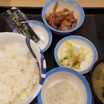 Matsuya - 牛小鉢定食ごはん大 380円