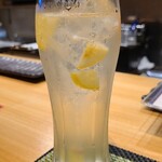 Yakitori Sakura - お酒①手作り広島檸檬サワー(税込500円)
      意外と良かった