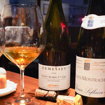 グルマンディーズ - ドゥメセ サン・トーバン 1er レ・フリオンヌ・ブラン 