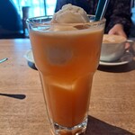 Uchikawa Rokkakudou - ブラッドオレンジスカッシュの優しい美味しさがいい。