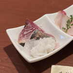 酒肴場 屯 - カツオ塩タタキ、どんちっちアジ、サメガレイ、生タコ、