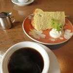 けや木 - ランチのコーヒーと共に