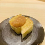 温石 - ② 先付2：新馬鈴薯のきんつば、鯛子の醤油漬け