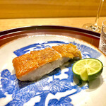 礒田 - 金目鯛の焼き物　鱗が香ばしく身はいい脂のり