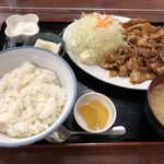 食堂米倉 - ニンニク焼肉定食