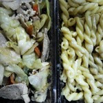 とんとん亭 - 野菜炒め、マカロニサラダを頂きました