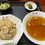 中華料理 供味 - 料理写真:チャーハンワンタン