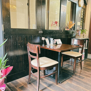 喫茶 ももの木_2