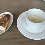 ユニバーサルダイニング ONE - 