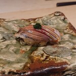 鮨　いの -  三瓶産のアジ