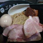 らーめん ぶたまろ - 