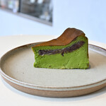 RAD BROS CAFE - 抹茶のバスクチーズケーキ@税込680円