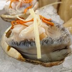 潮福蒸氣石鍋 - 生猛鮮鮑魚