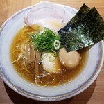 ジャパニーズ ラーメン 五感 - 味玉醤油らぁ麺　1,350円