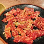 焼肉レストラン　一心亭 - 特選一心亭カルビ￥1,098×3人前