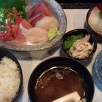 水神 - 三色定食