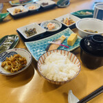 Ishibune Dainingu - 朝食
