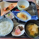 Ekushibu Yamanakako - 和朝食膳