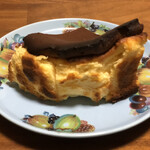 洋食喫茶かんぱーにゃ - バスクチーズケーキ