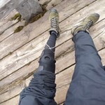 東電小屋 - 膝の筋保護に