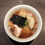支那そばや - 醤油ワンタン麺