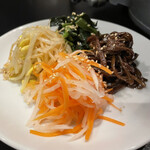 老舗精肉店直送 千種焼肉 飛騨牛の奴隷 - 