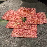 老舗精肉店直送 千種焼肉 飛騨牛の奴隷 千種店 - 