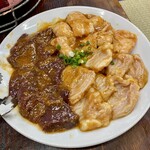 Shichirin Yaki Ebisuya - シロコロ、牛ホルモン、牛レバー