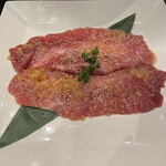 老舗精肉店直送 千種焼肉 飛騨牛の奴隷 - 