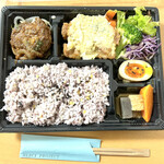 メルシープロジェクト - チキン南蛮＆ハンバーグの日替わり弁当