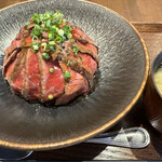 ステーキ丼 くに美 - 