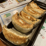 麺家 Dragon kitchen - 餃子450円