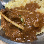 ムンバイ エクスプレス - マトンカレーはこんな感じ