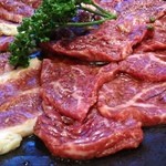 炭火焼肉 やまもと - カルビ（1050円）、ロース（1050円）、バラ（940円）