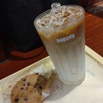 DOUTOR COFFEE - レタスサンド、アイスラテdポイントのクーポン利用でサイズアップ　チョコチップクッキーもプラス