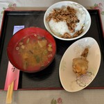 茶坊 - ルーロー飯