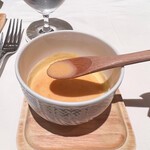 トスカネリア - ひよこ豆と豆乳の冷たいスープ