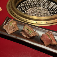 焼肉 綾小路 - 