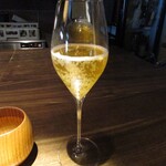 yokoyama - ジャスミンとマリーゴールドの炭酸ティー