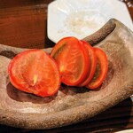 勢麟 - 箸休めのトマト