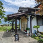 山見茶屋 - 店頭入口。