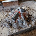 山見茶屋 - 炭が良いね。